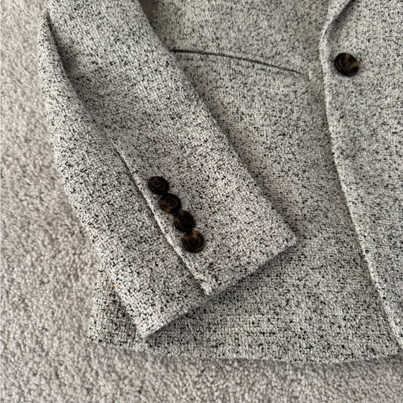 Ann Taylor Blazer - Picture 12 of 15